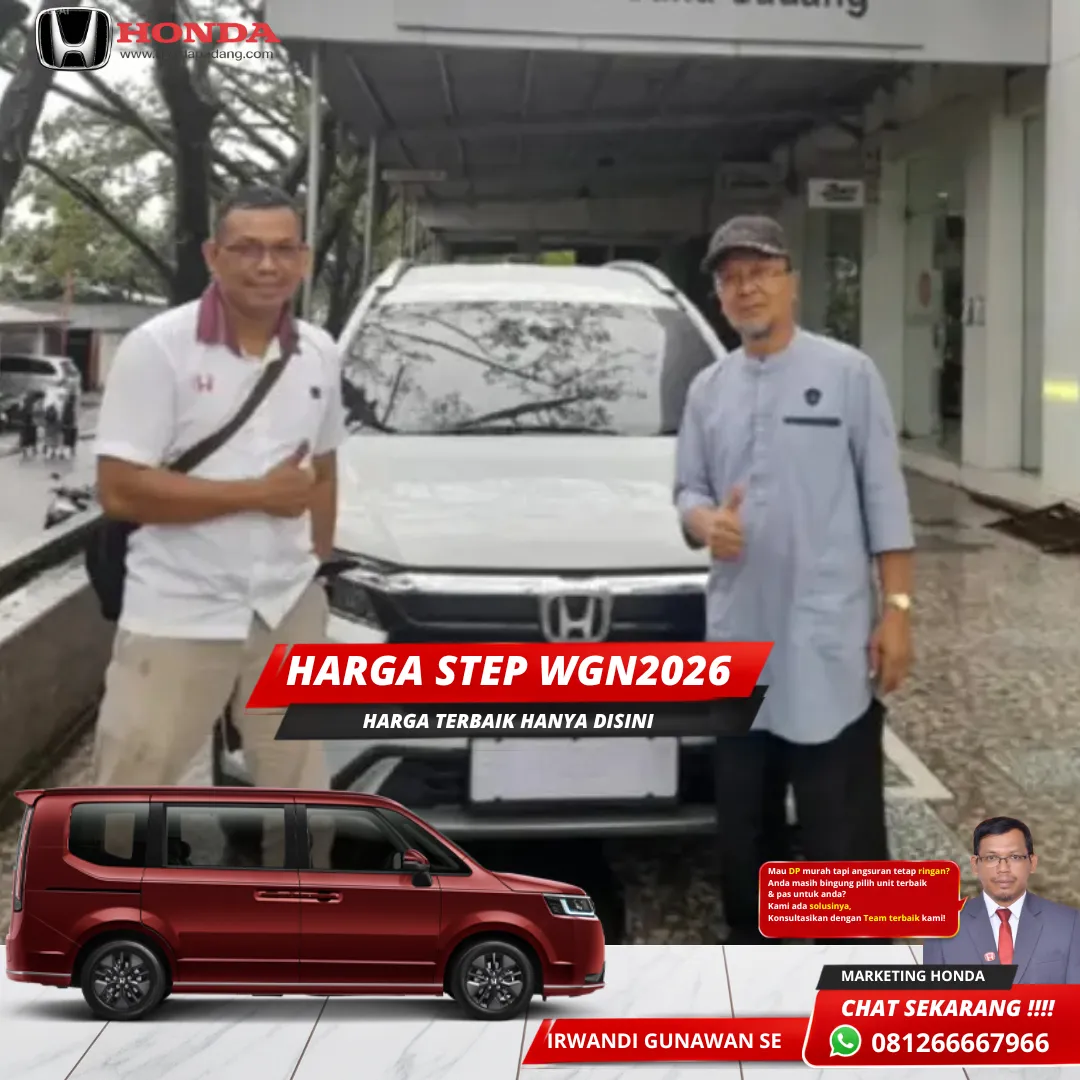Foto penyerahan atau serah terima unit MPV mewah Honda Step WGN e:HEV kepada pelanggan oleh Irwandi sales Honda Padang